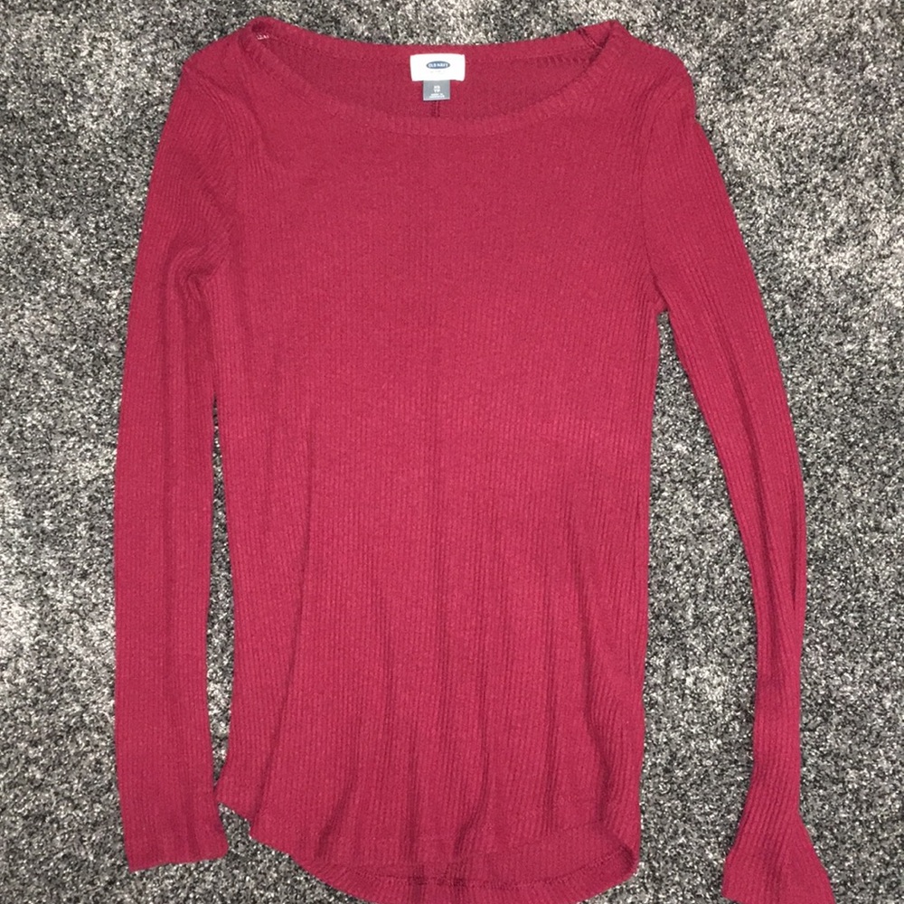 Maroon long sleeve shirt